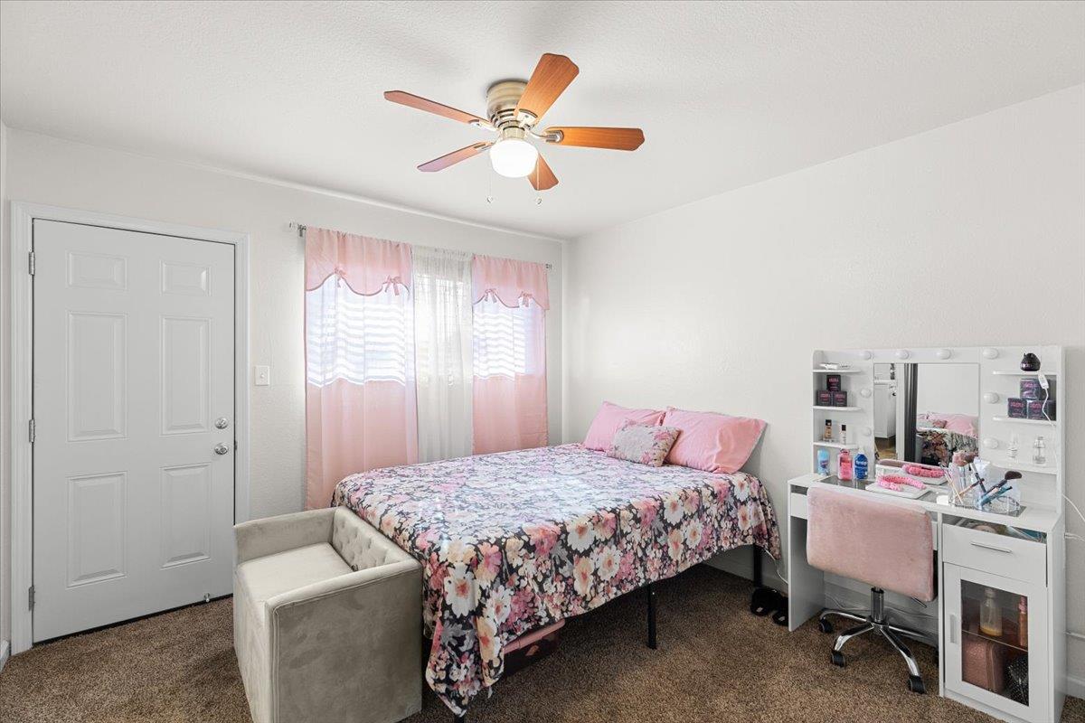 180 E J St, Oakdale, CA 95361