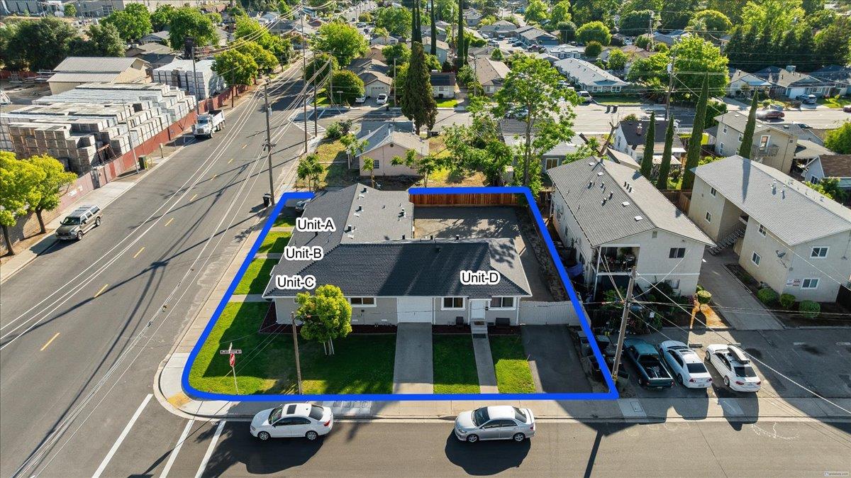 180 E J St, Oakdale, CA 95361