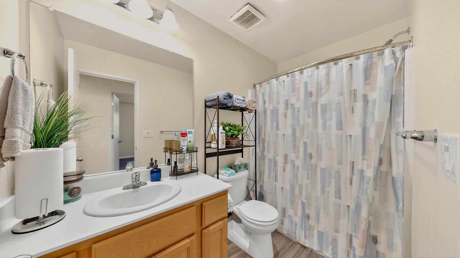 753 Taryn Ct, Merced, CA 95341