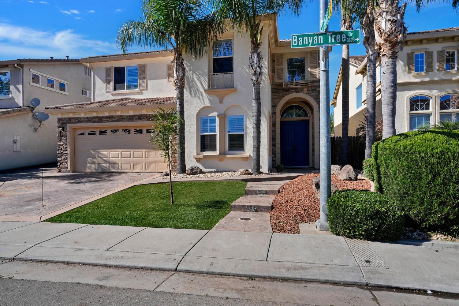 3837 Banyan Tree Dr, Modesto, CA 95355