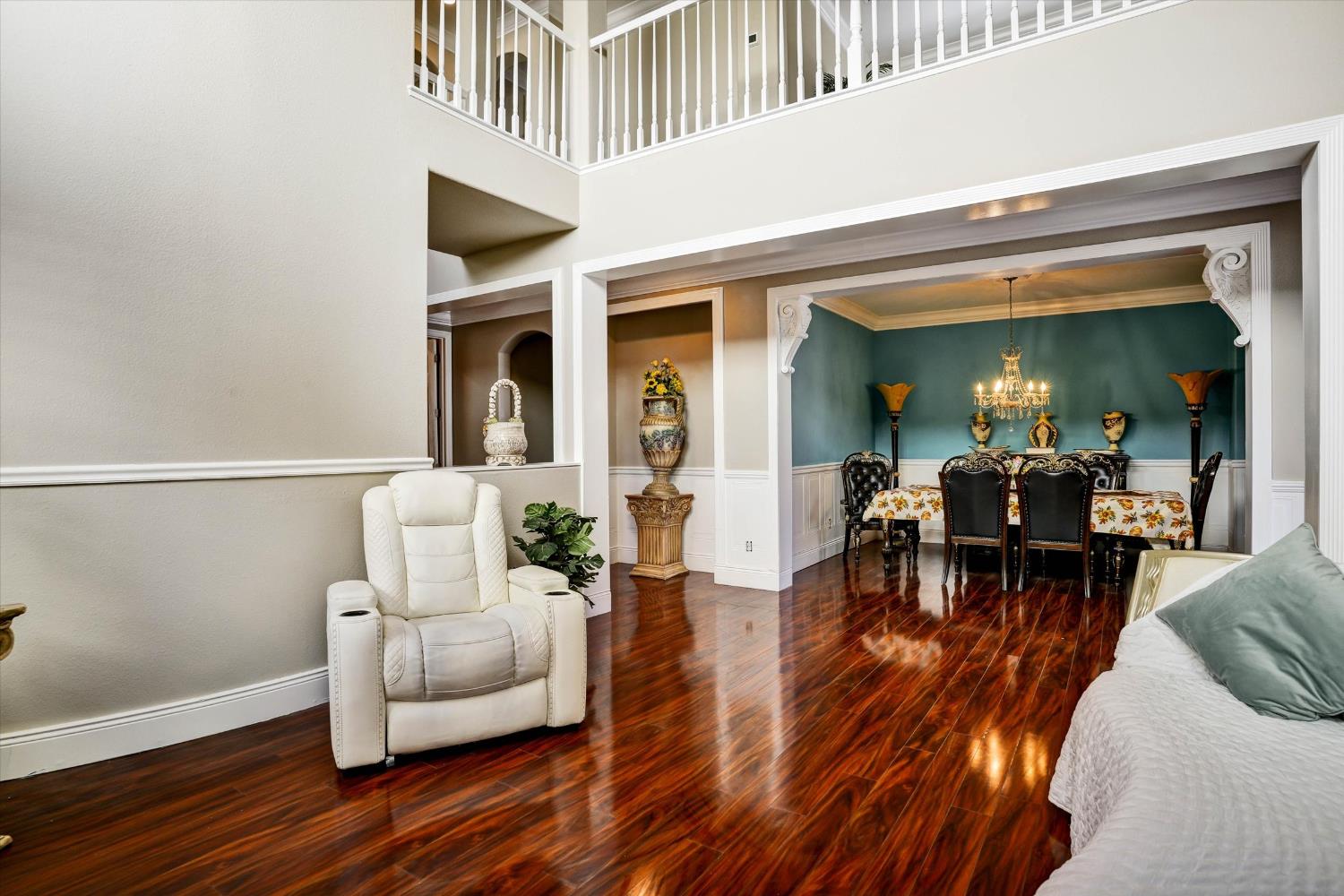 3837 Banyan Tree Dr, Modesto, CA 95355