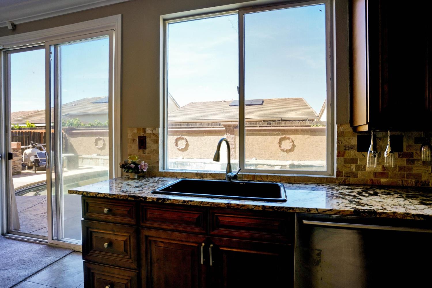 3837 Banyan Tree Dr, Modesto, CA 95355