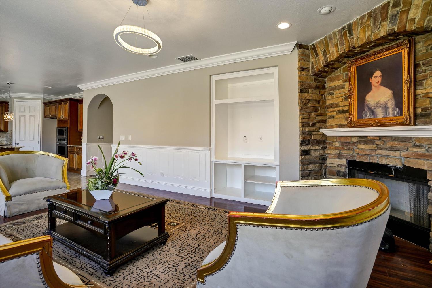 3837 Banyan Tree Dr, Modesto, CA 95355