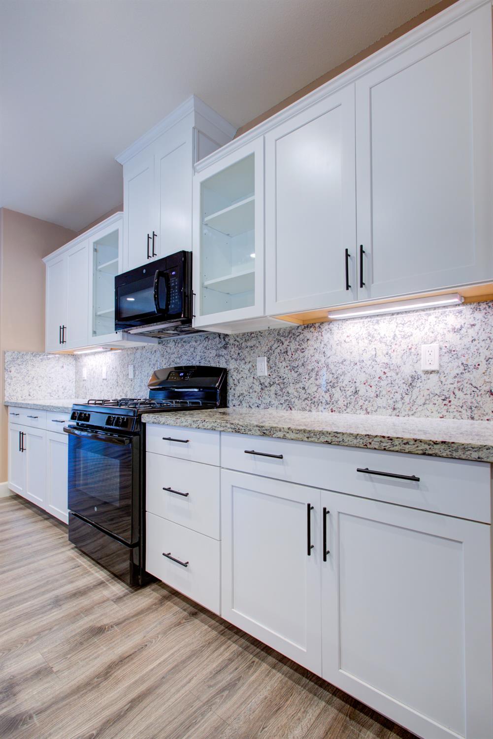 846 Grace Dr, Los Banos, CA 93635