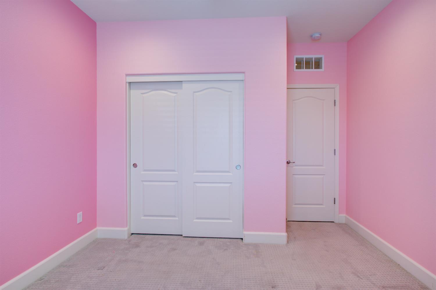 846 Grace Dr, Los Banos, CA 93635