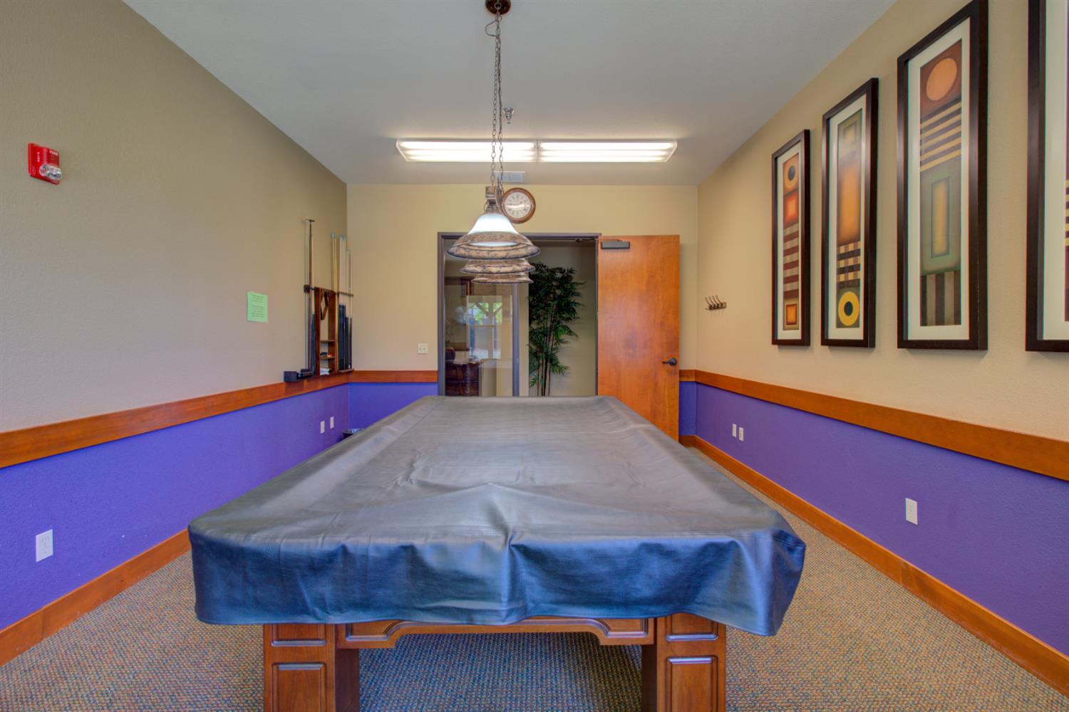 846 Grace Dr, Los Banos, CA 93635