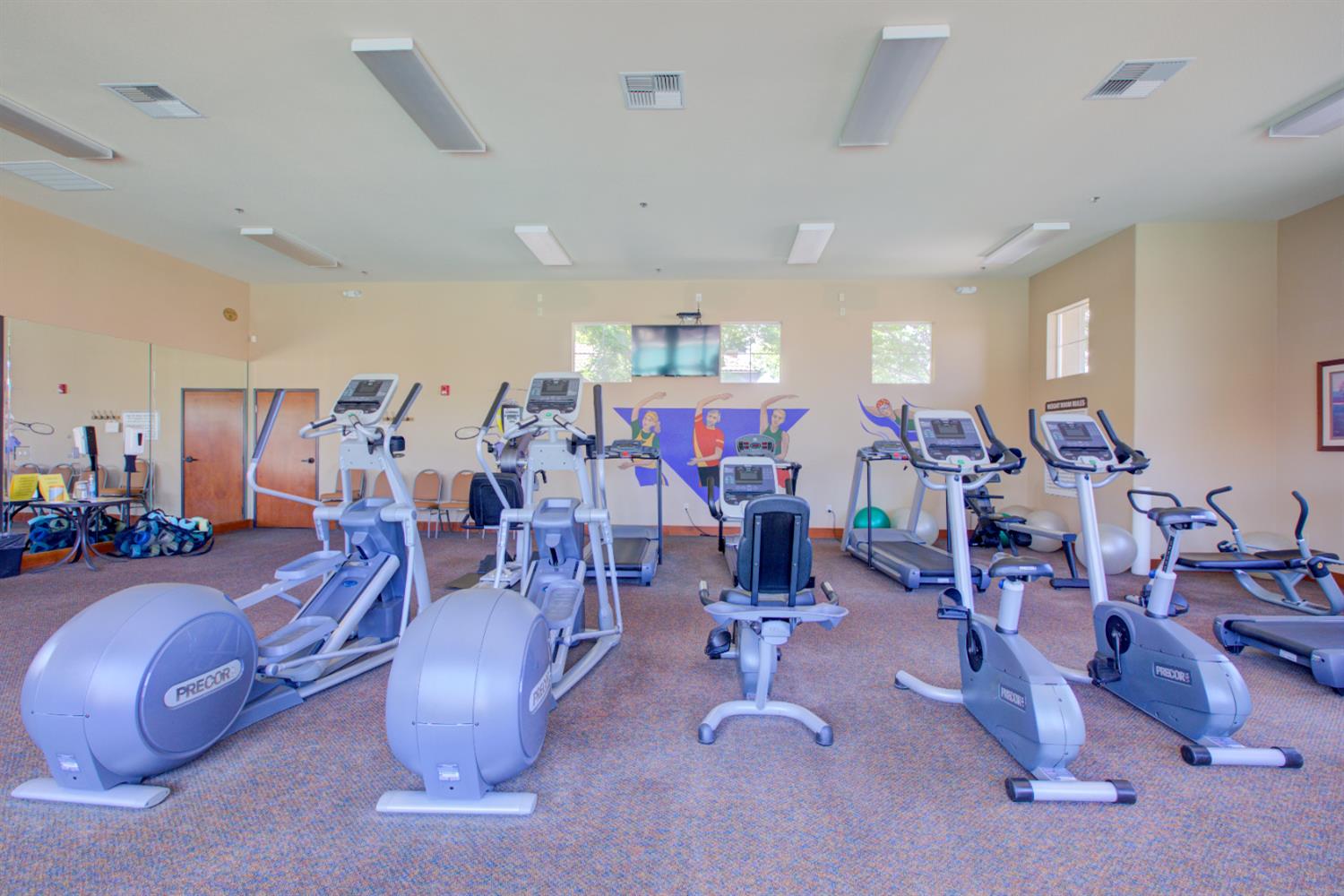 846 Grace Dr, Los Banos, CA 93635