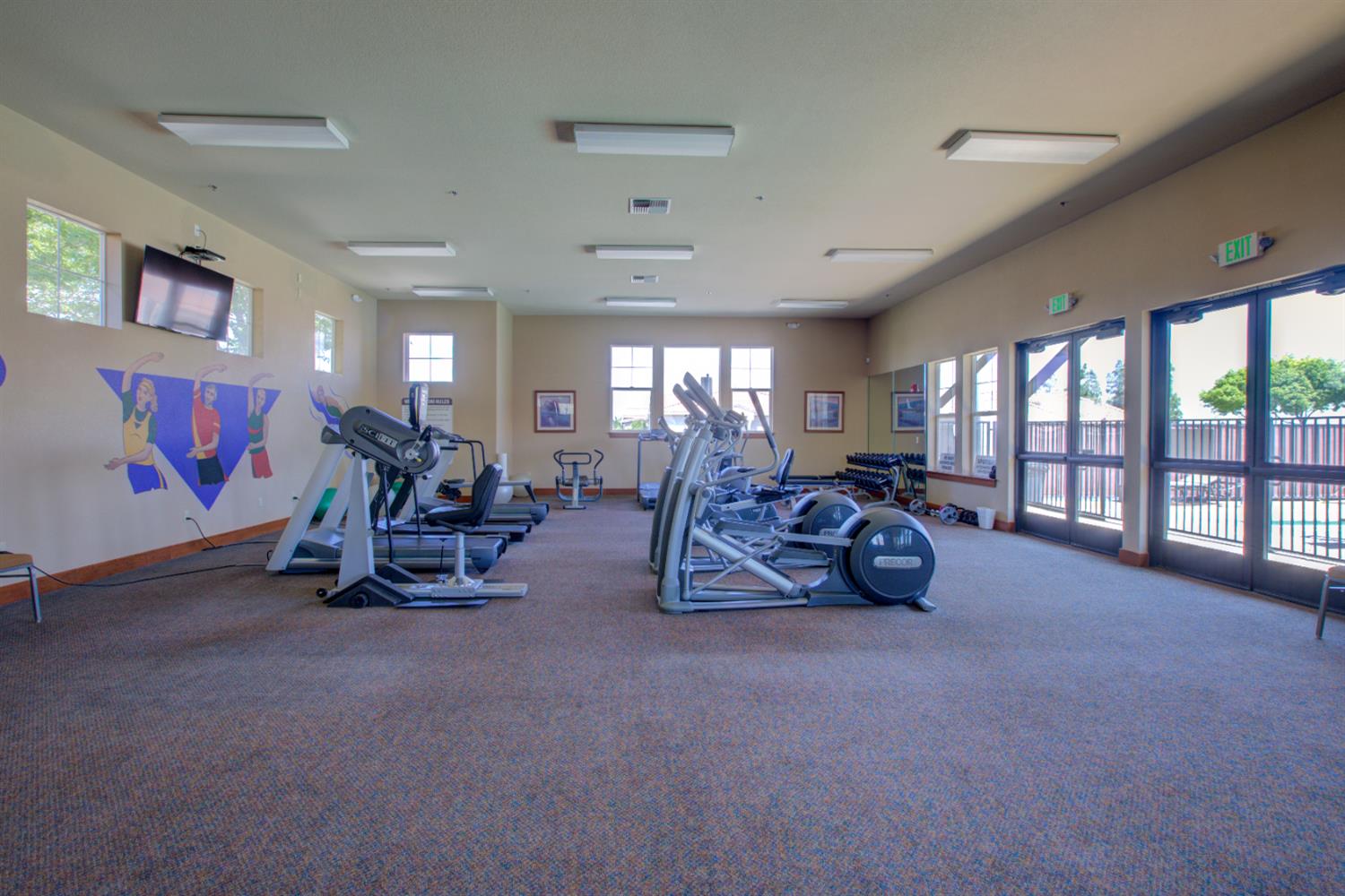 846 Grace Dr, Los Banos, CA 93635