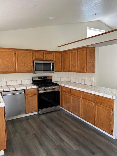 2123 Canal Farm Ln, Los Banos, CA 93635