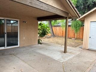 953 Souza, Manteca, CA 95336