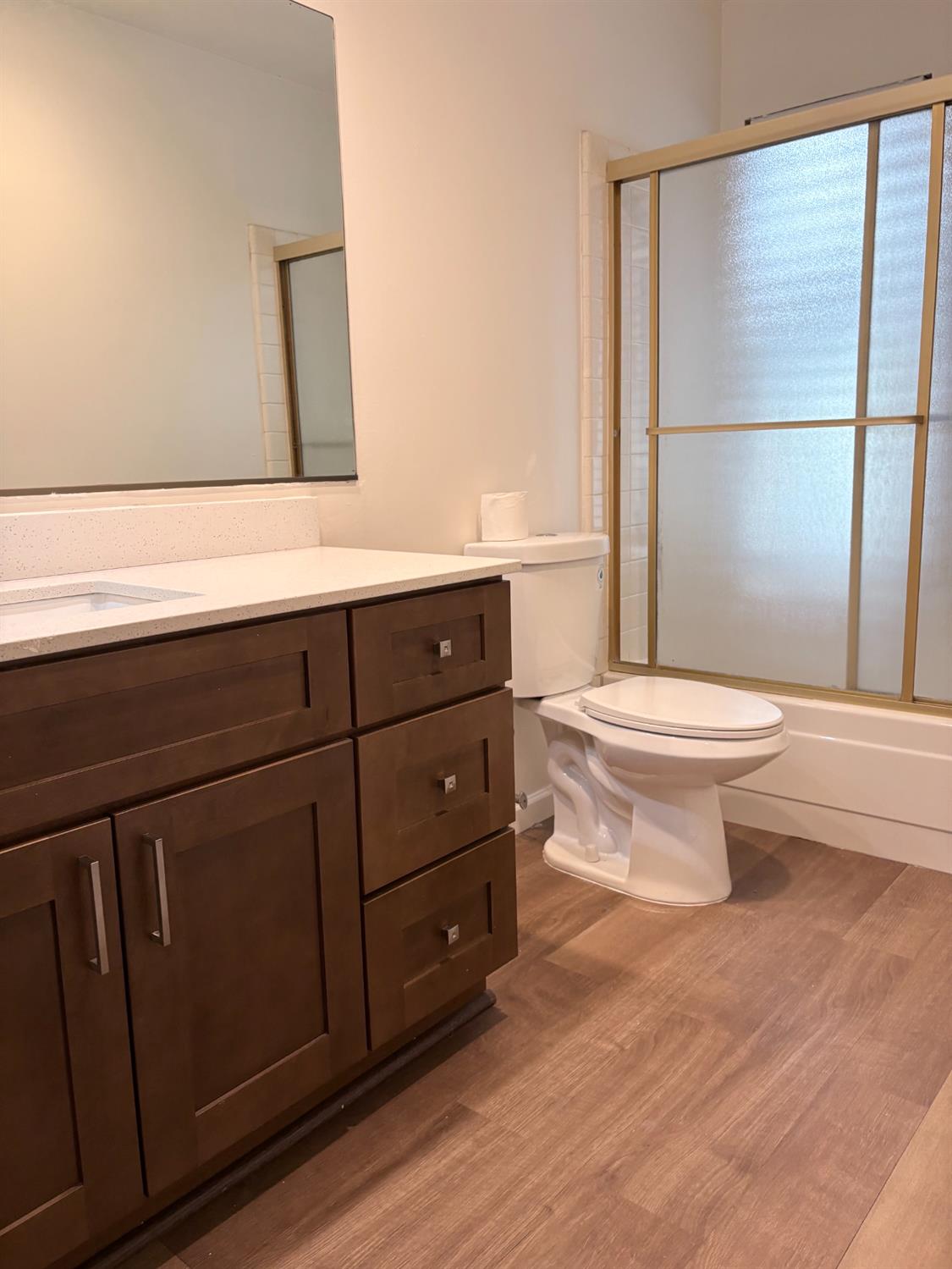 953 Souza, Manteca, CA 95336