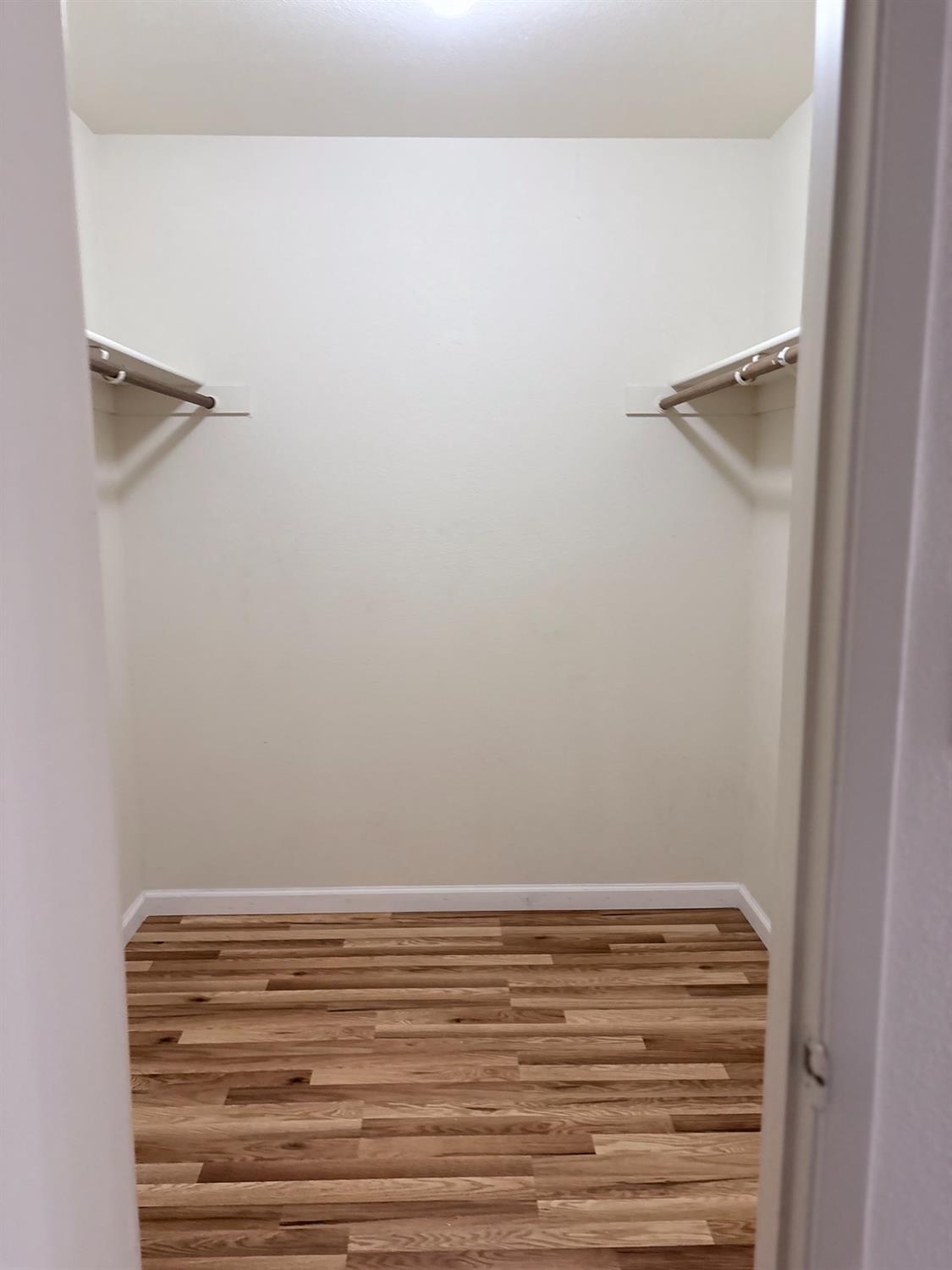 953 Souza, Manteca, CA 95336