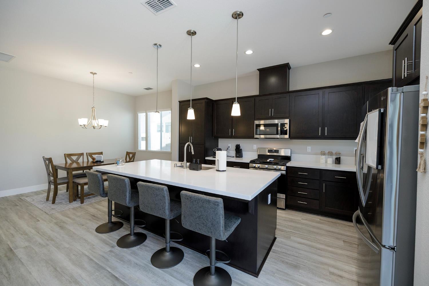 3660 Colorado Ave, Turlock, CA 95382