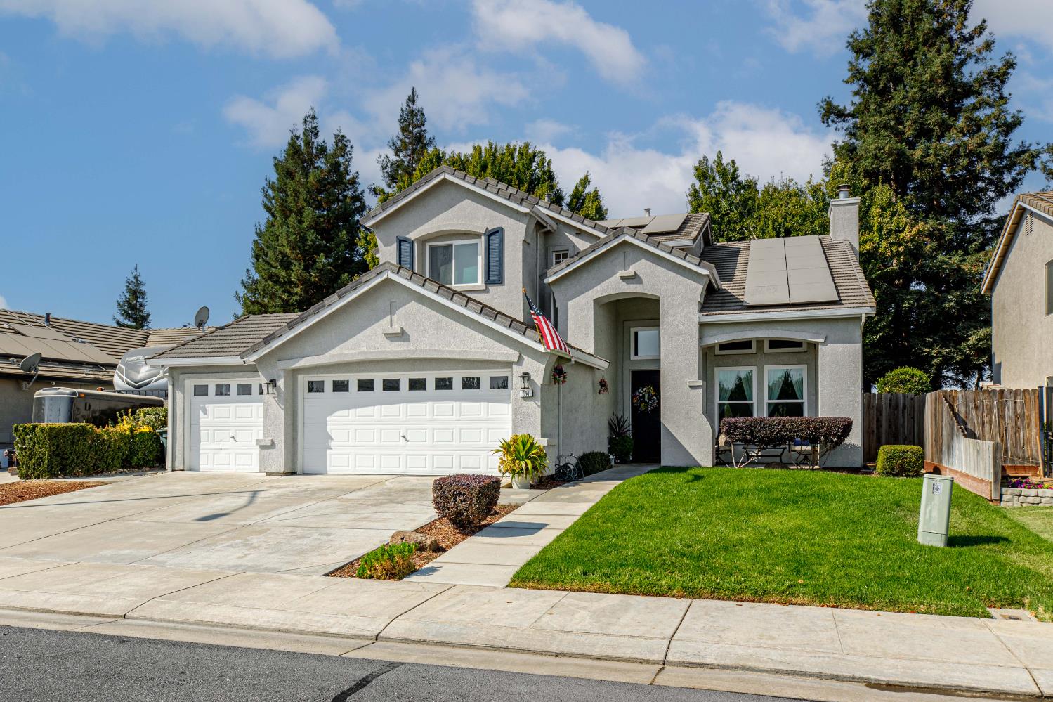 934 Fallbrook Ct, Escalon, CA 95320