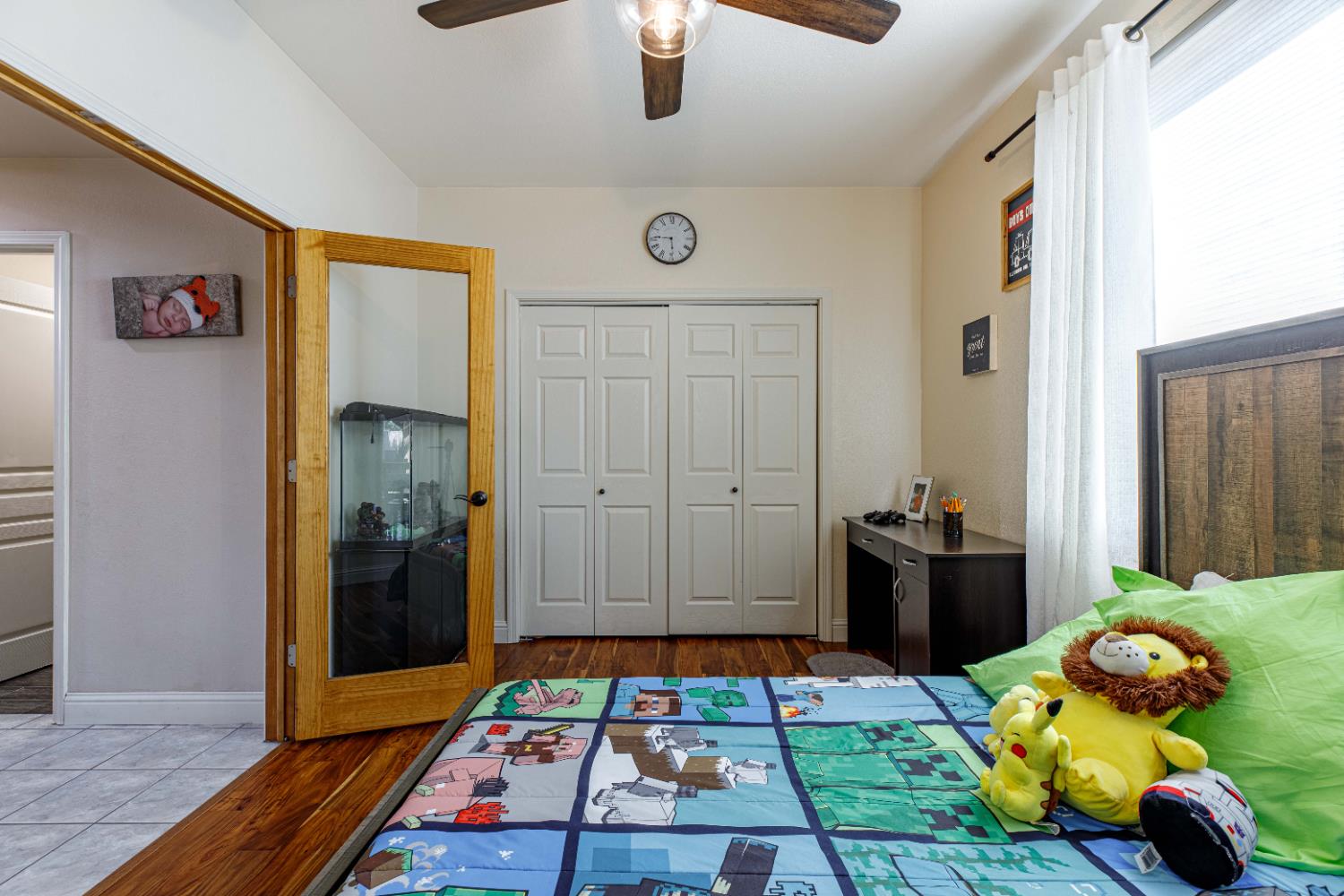 934 Fallbrook Ct, Escalon, CA 95320