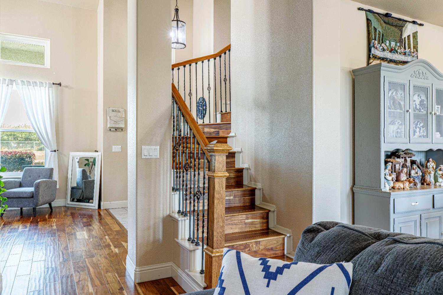 934 Fallbrook Ct, Escalon, CA 95320