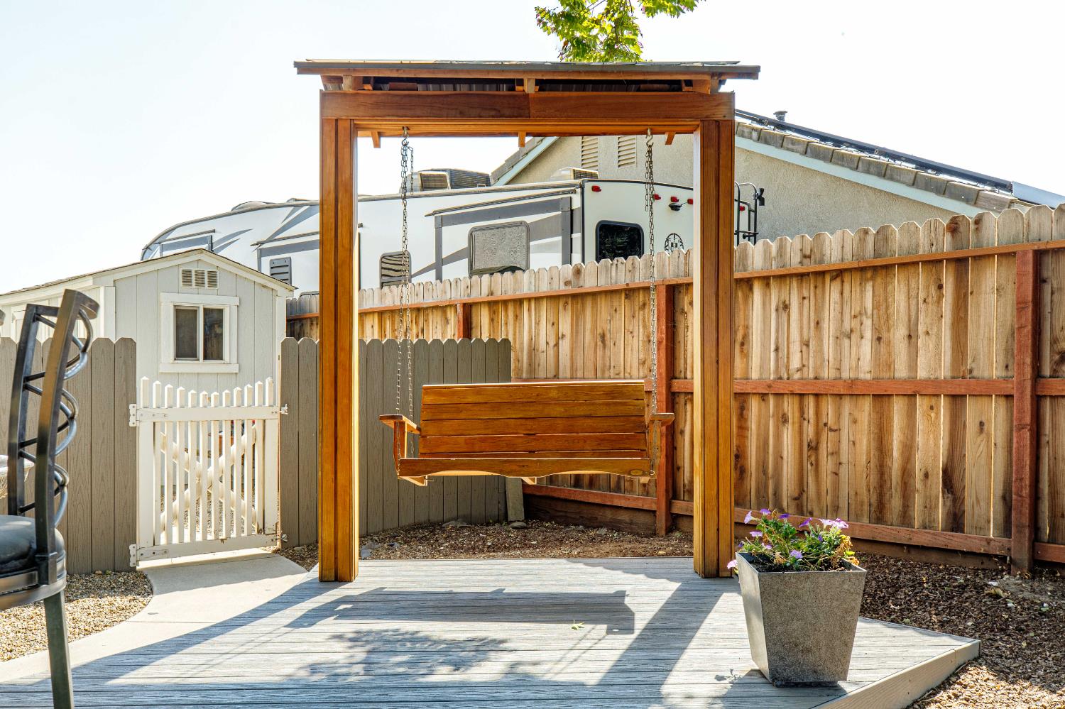 934 Fallbrook Ct, Escalon, CA 95320