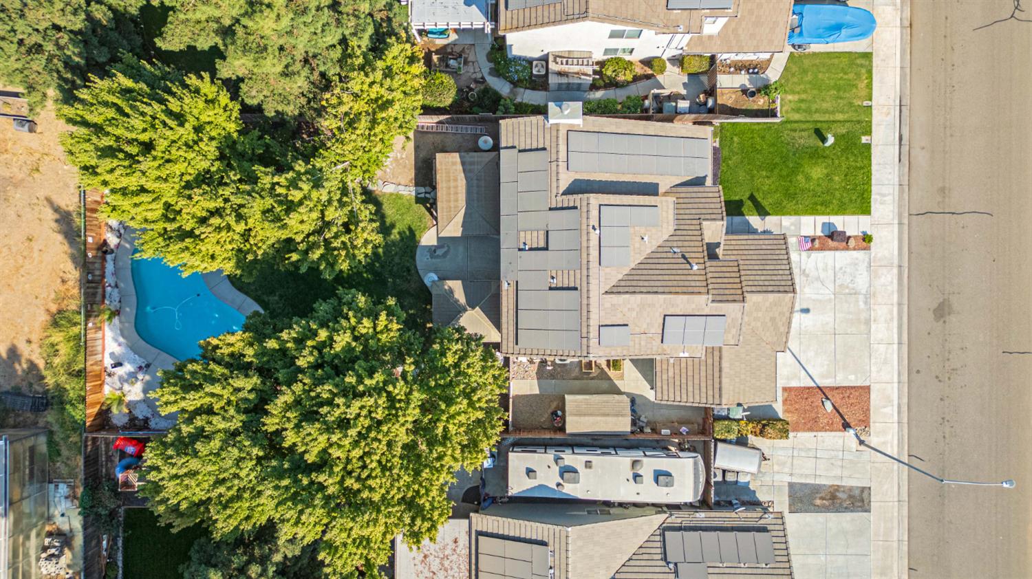 934 Fallbrook Ct, Escalon, CA 95320