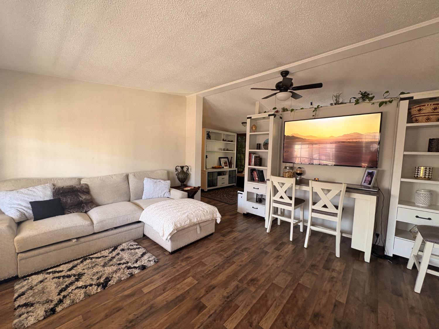 2042 Tully Rd #9, Hughson, CA 95326