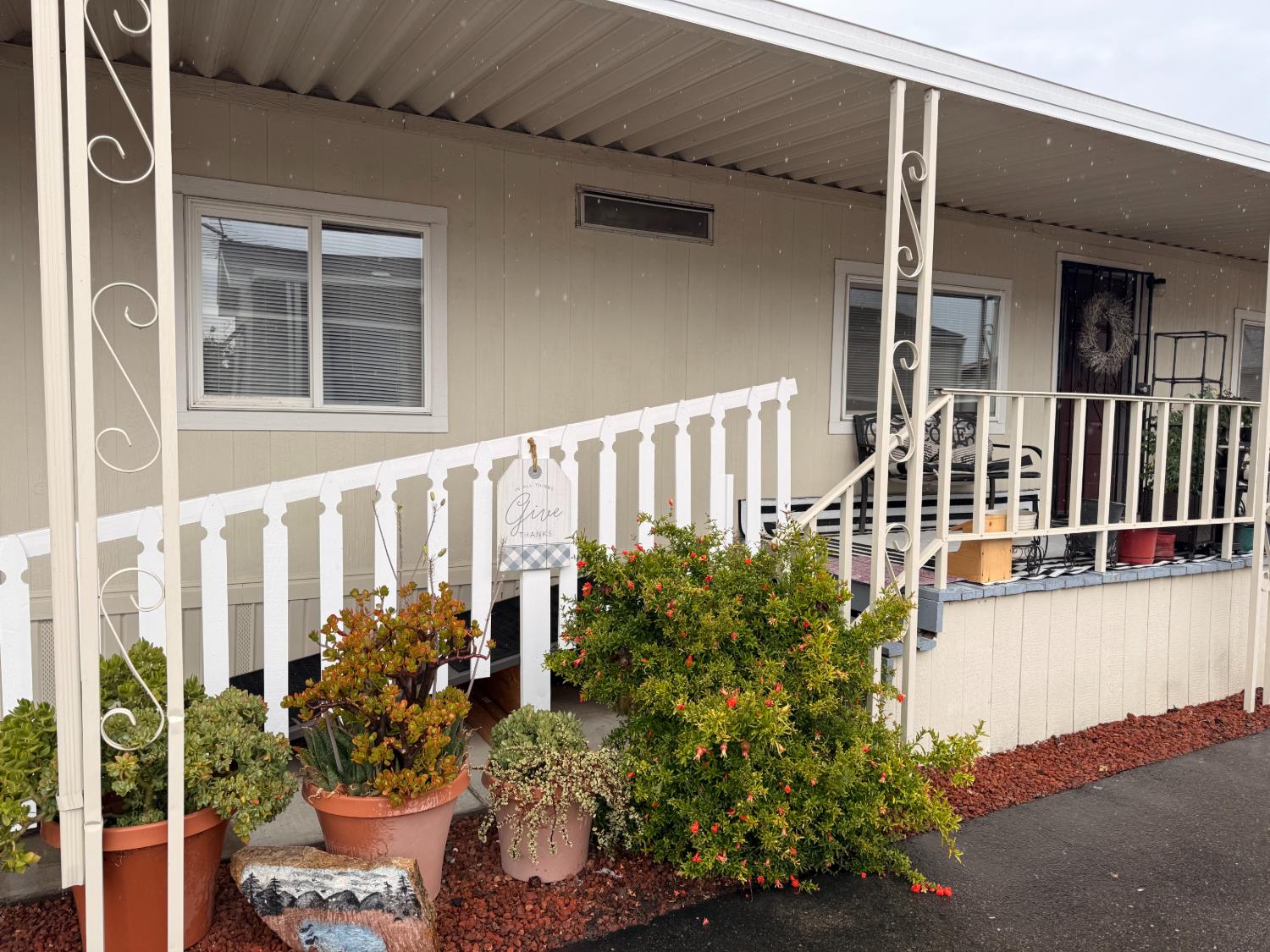 2042 Tully Rd #9, Hughson, CA 95326