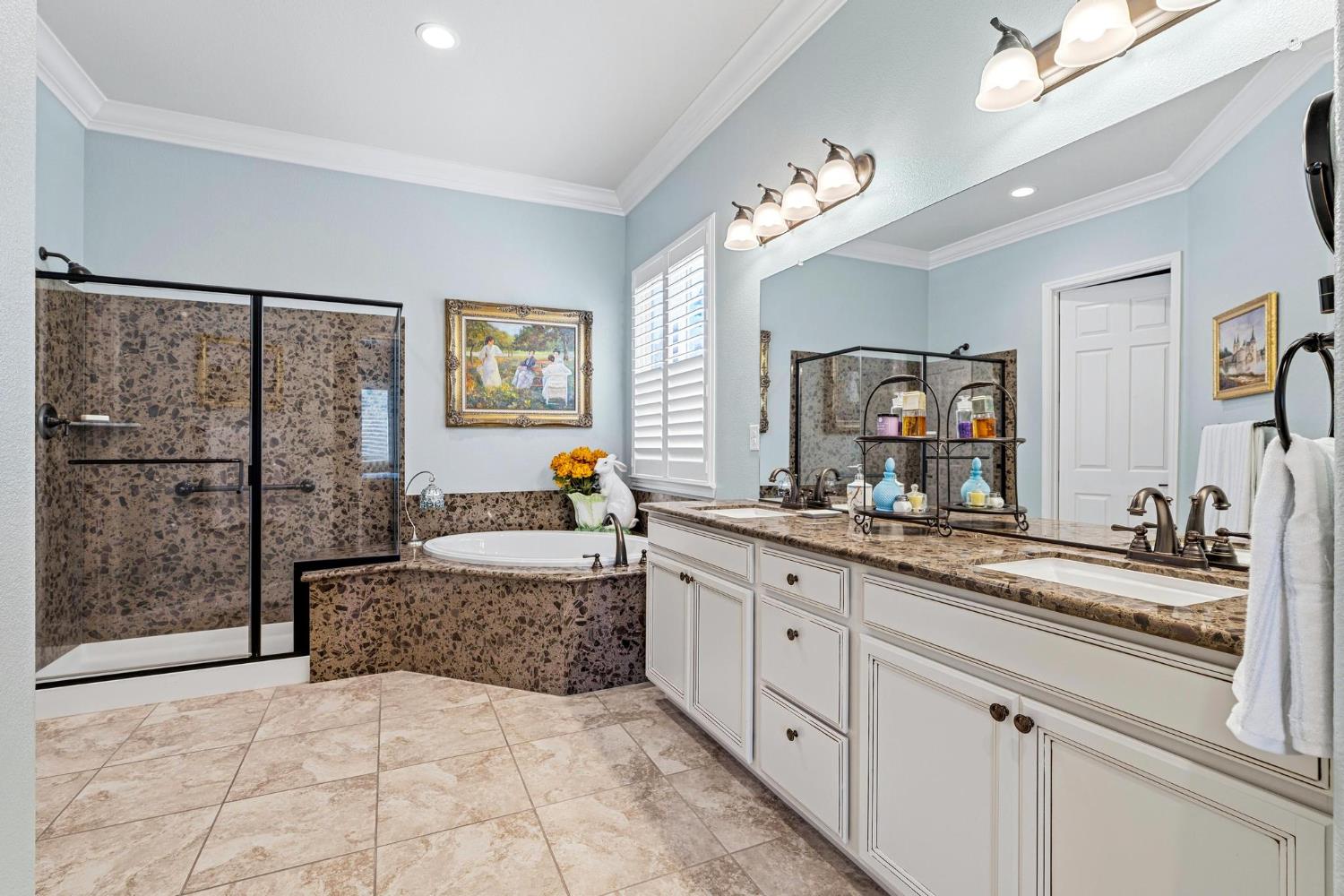 1552 Cloverleaf, Manteca, CA 95336