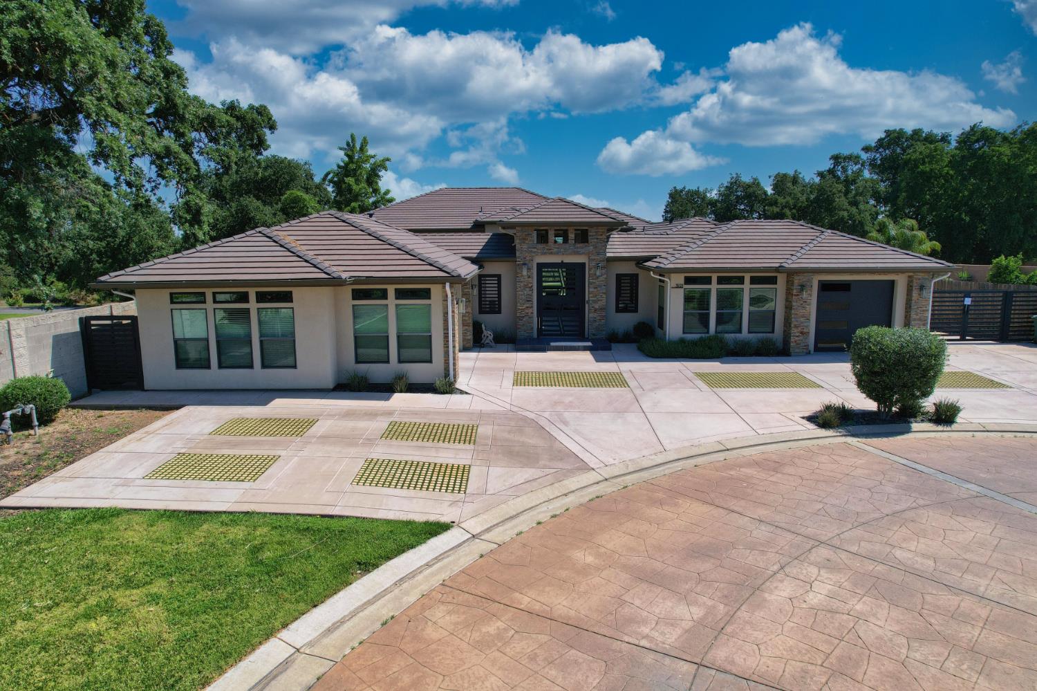 3121 Golf Links Rd, Ceres, CA 95307