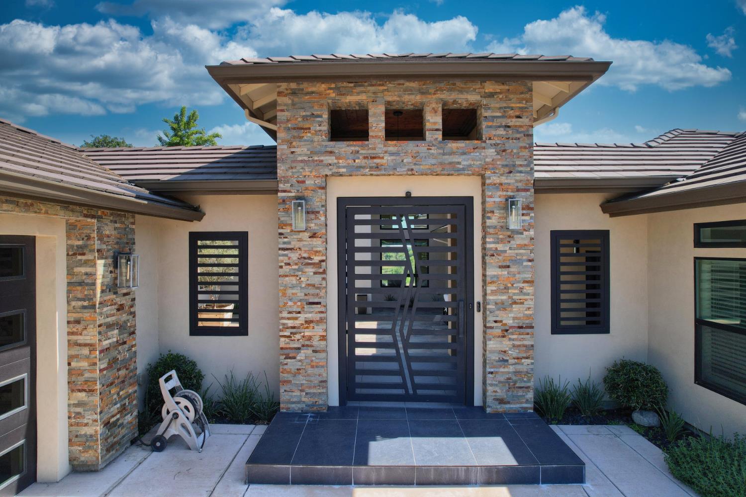 3121 Golf Links Rd, Ceres, CA 95307