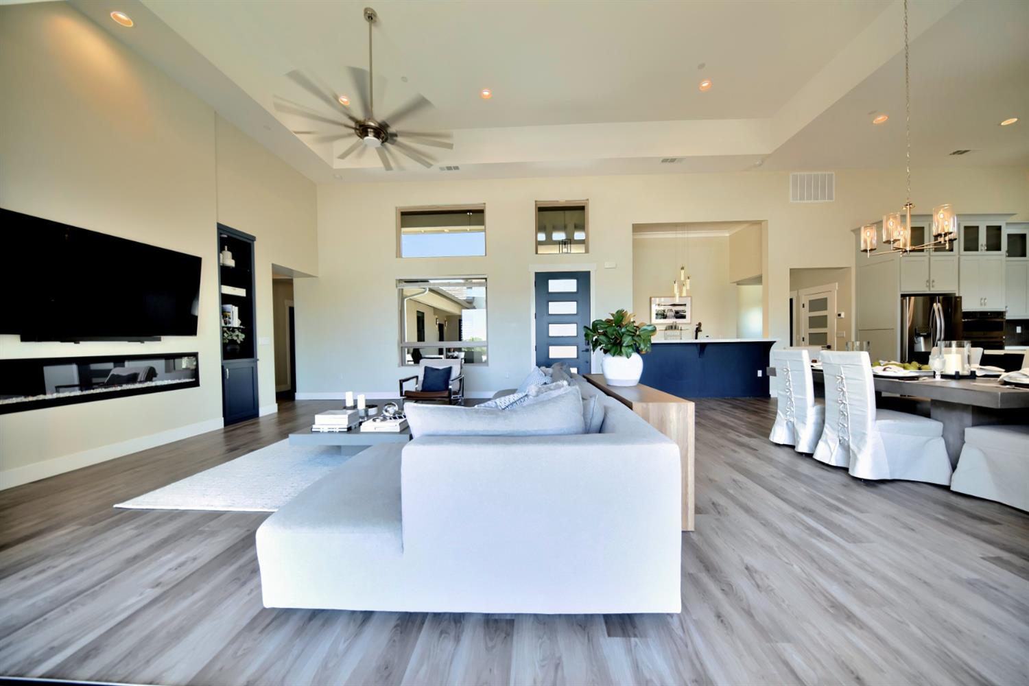 3121 Golf Links Rd, Ceres, CA 95307