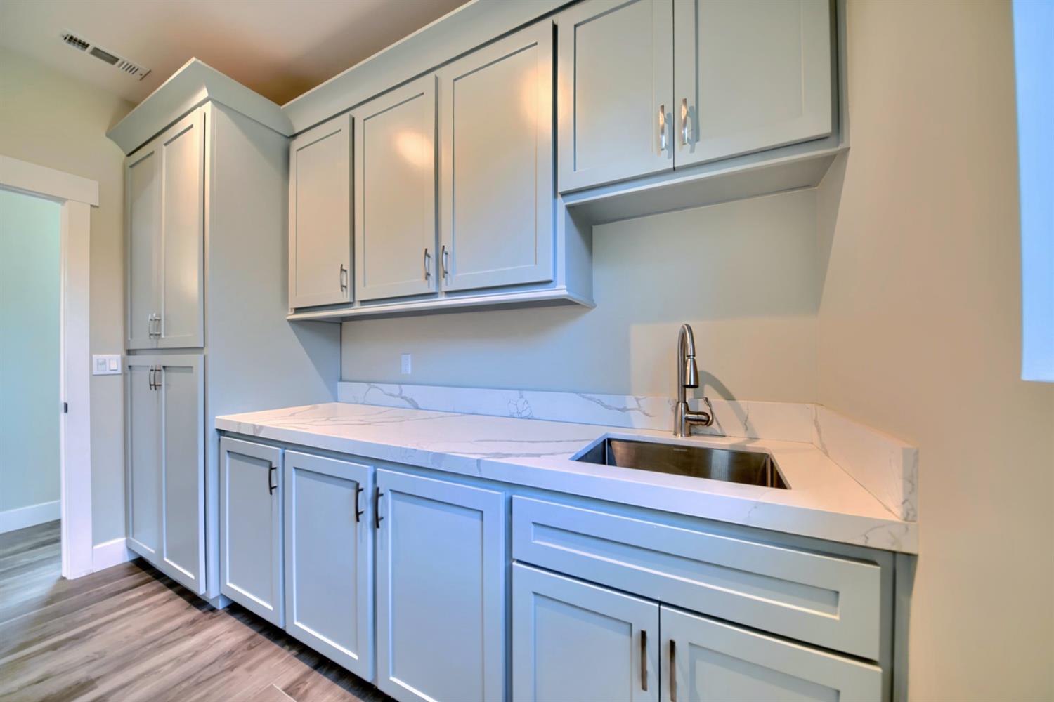 3121 Golf Links Rd, Ceres, CA 95307
