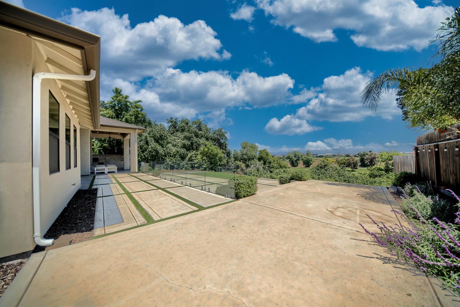 3121 Golf Links Rd, Ceres, CA 95307