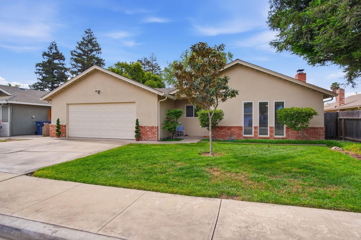 1480 Berry Dr, Turlock, CA 95382