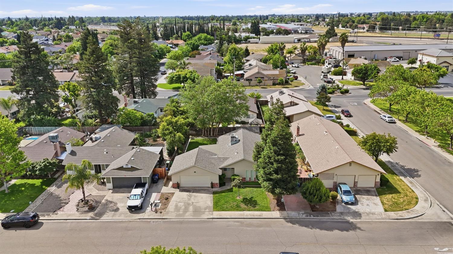 1480 Berry Dr, Turlock, CA 95382