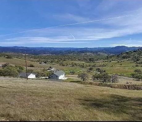 9405 Coronado Dr, La Grange, CA 95329