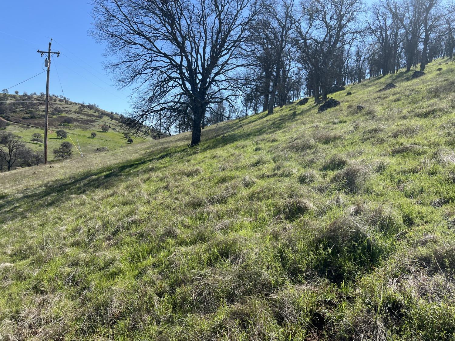 9405 Coronado Dr, La Grange, CA 95329