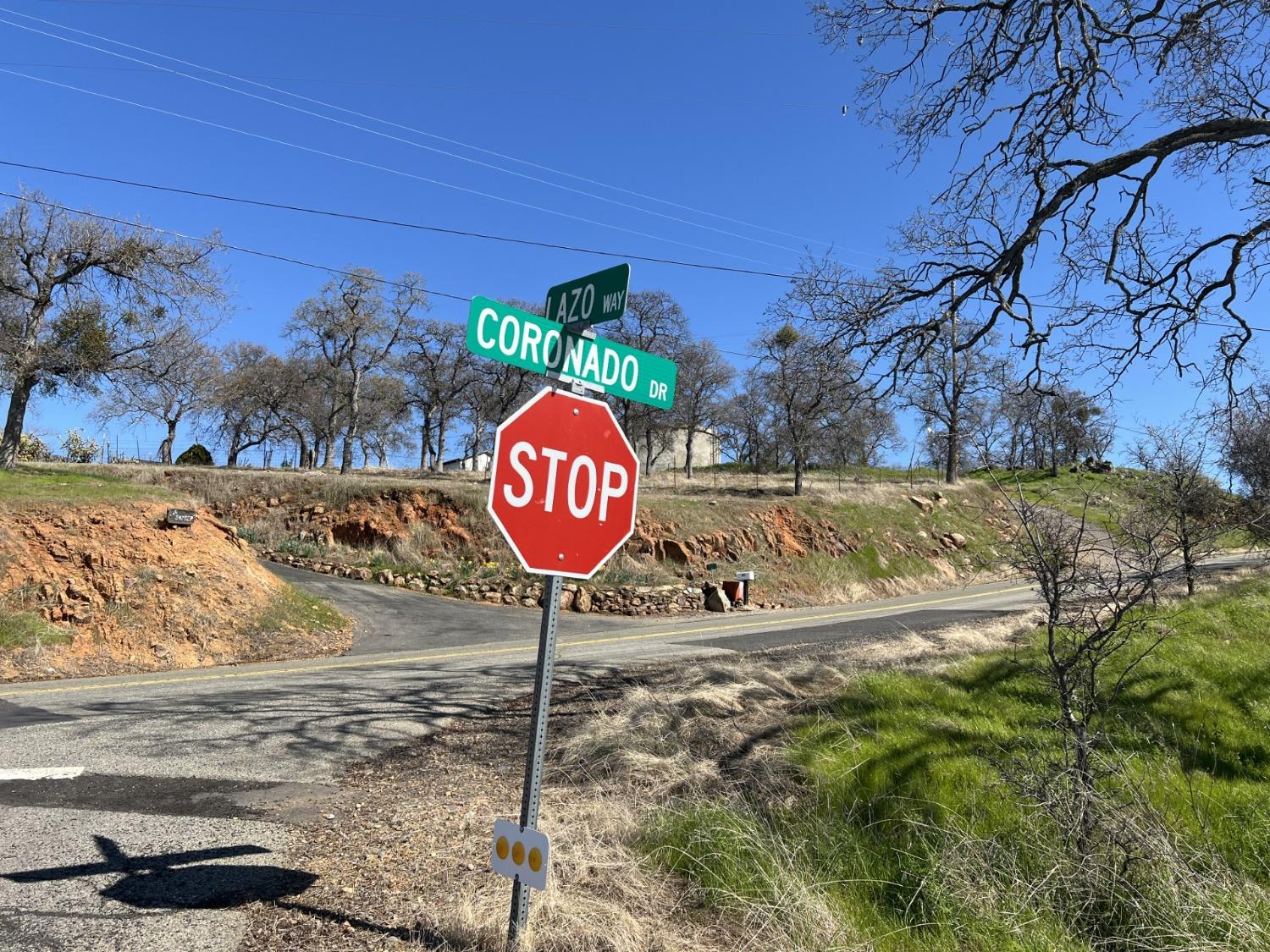 9405 Coronado Dr, La Grange, CA 95329