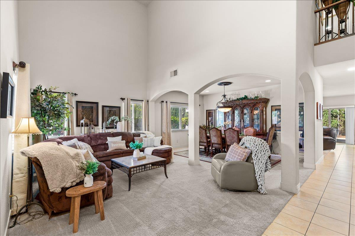 3100 Amos Ct, Modesto, CA 95355