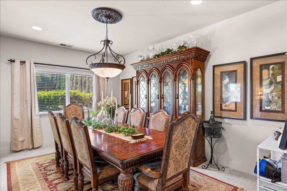 3100 Amos Ct, Modesto, CA 95355