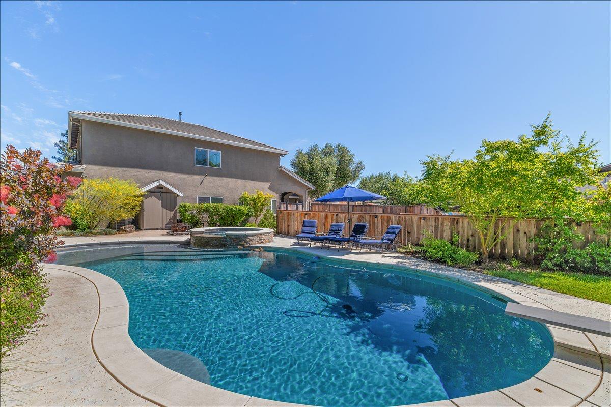 3100 Amos Ct, Modesto, CA 95355