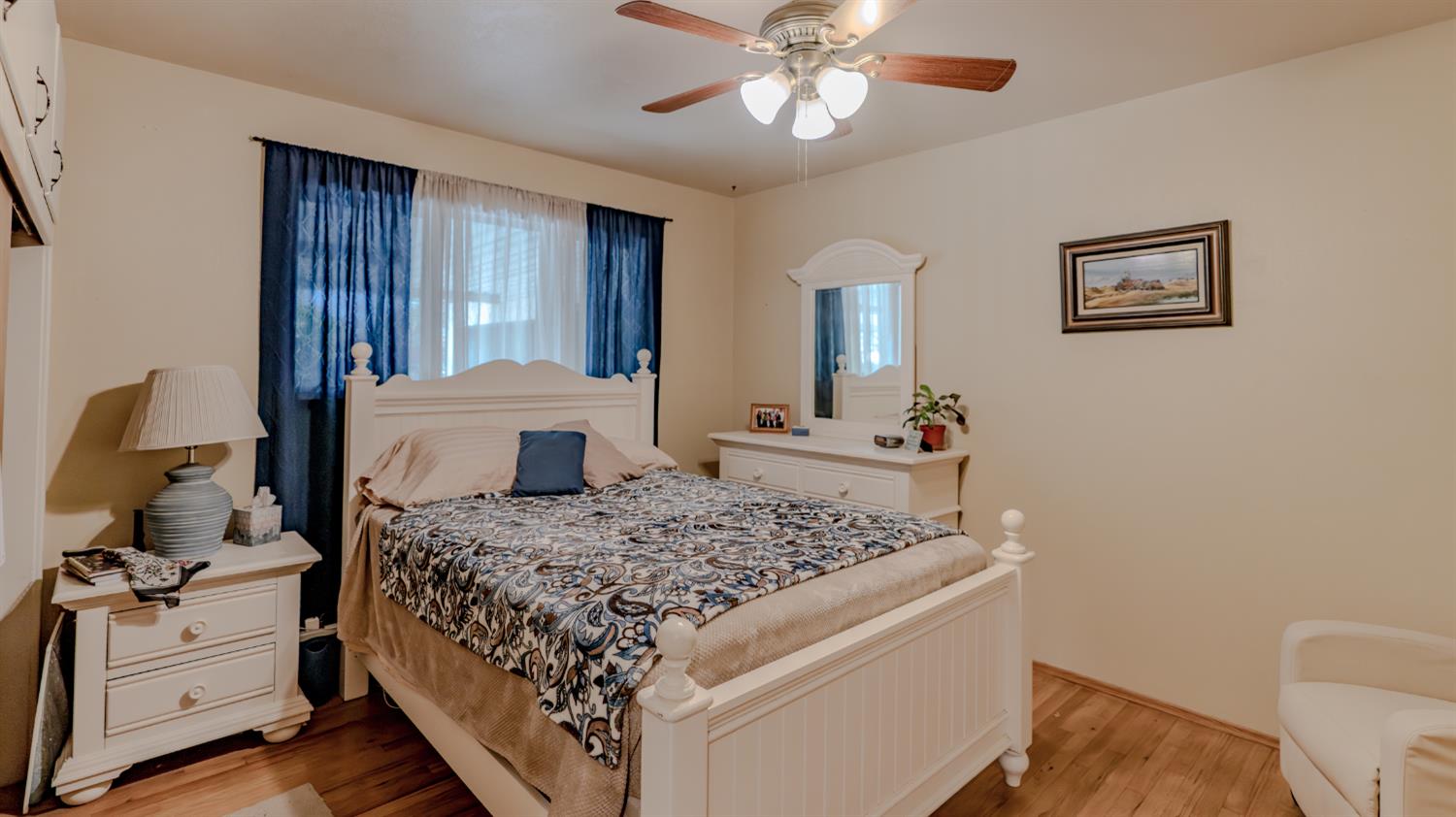 1618 Oakwood Dr, Modesto, CA 95350