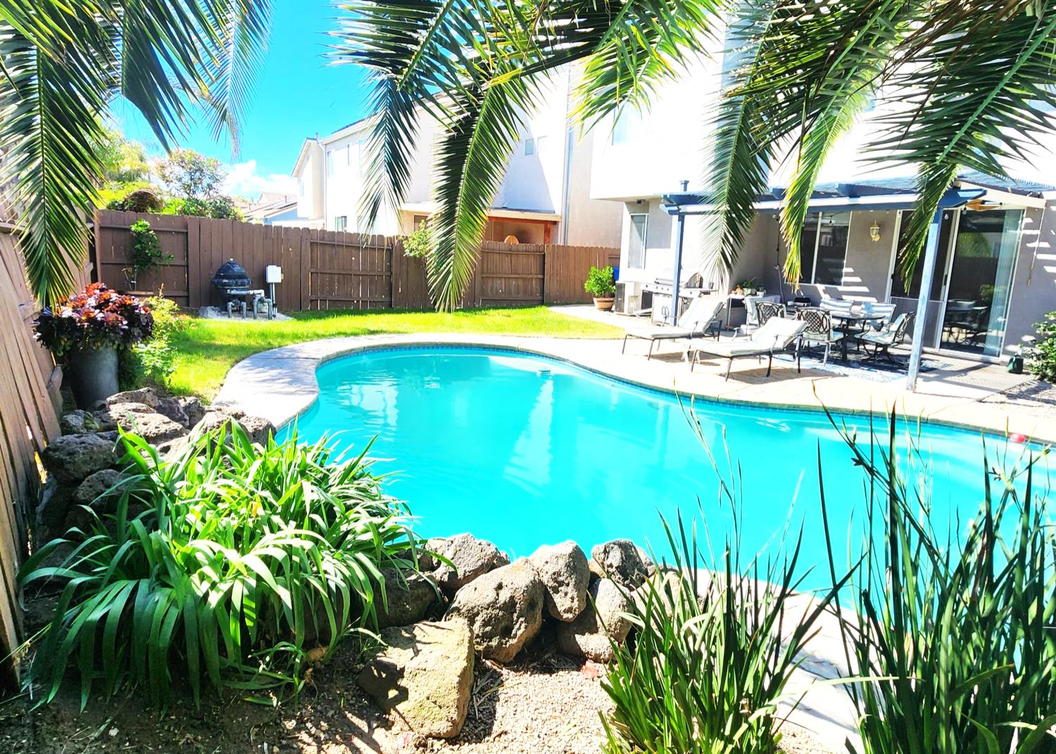 1454 Trellis St, Manteca, CA 95336