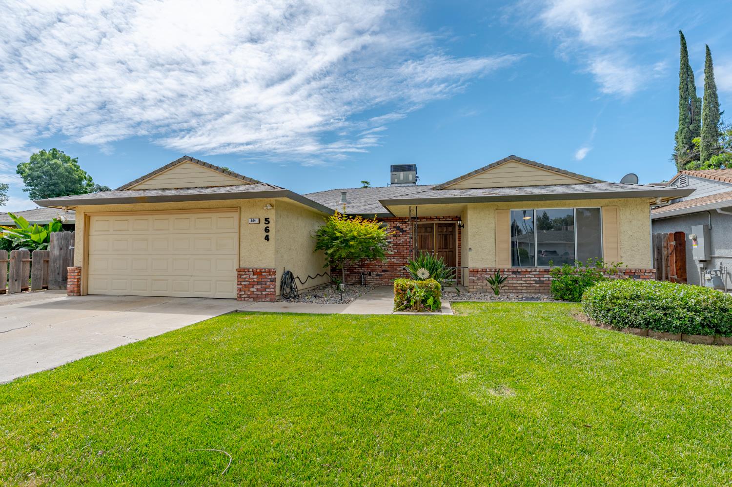 564 Della Ct, Merced, CA 95348