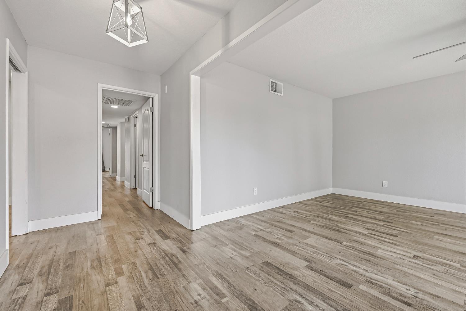 564 Della Ct, Merced, CA 95348