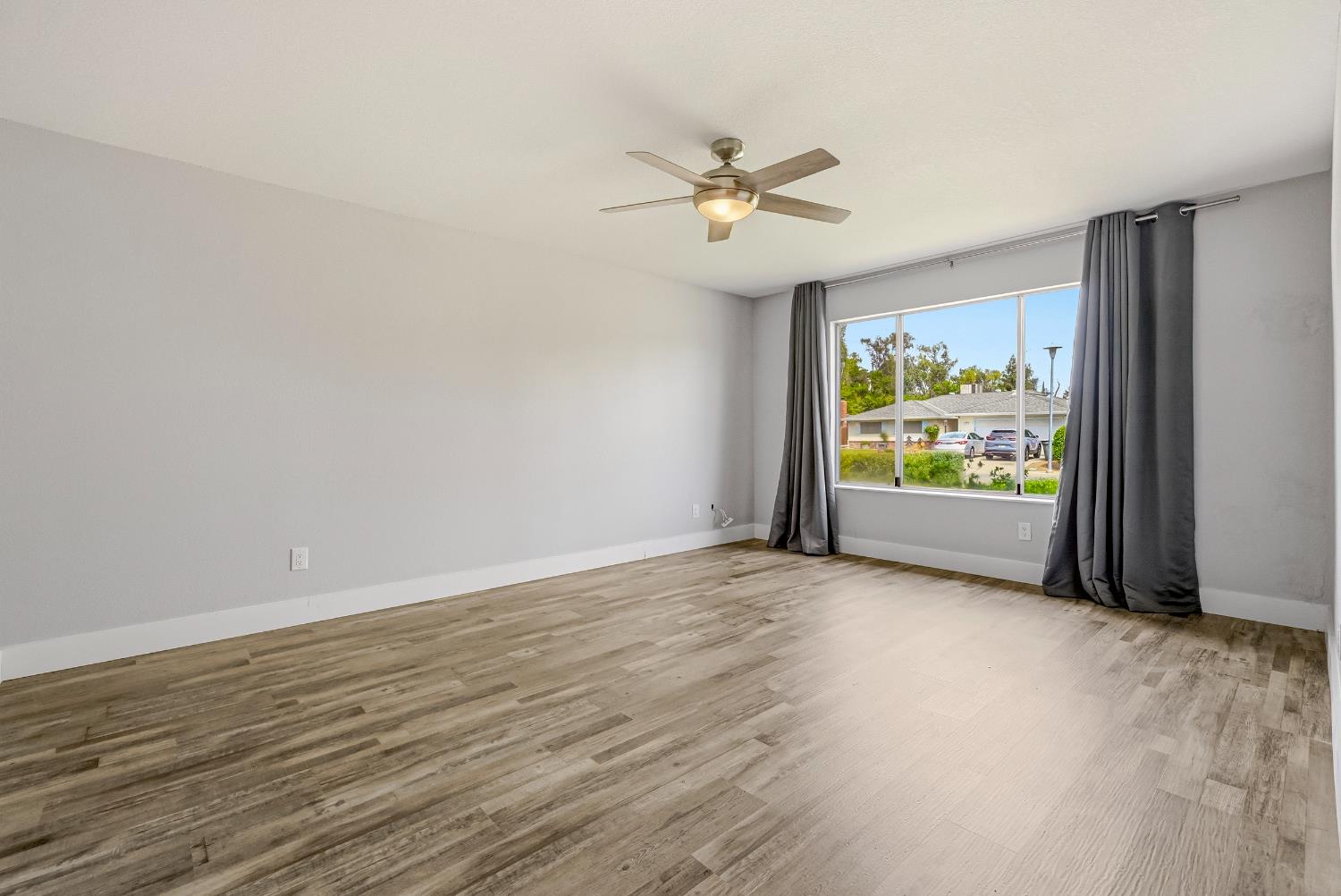 564 Della Ct, Merced, CA 95348