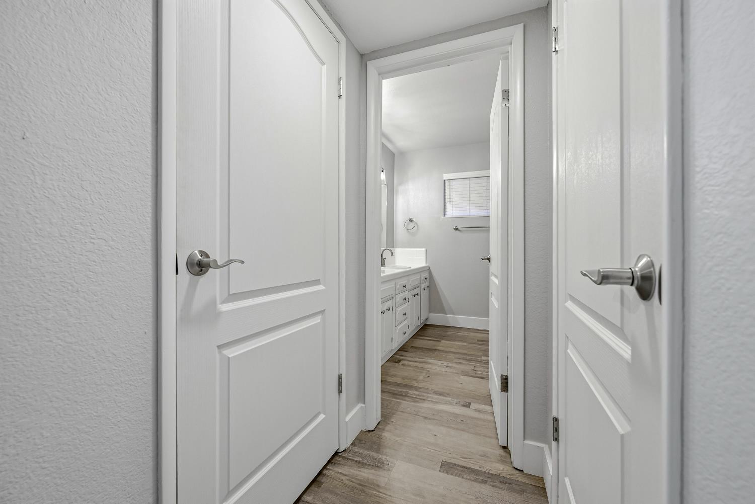 564 Della Ct, Merced, CA 95348