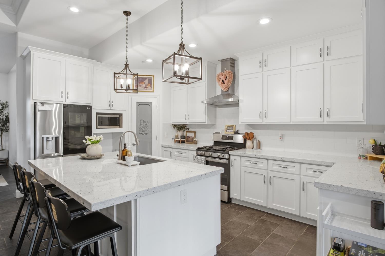 2293 Alabama St, Atwater, CA 95301