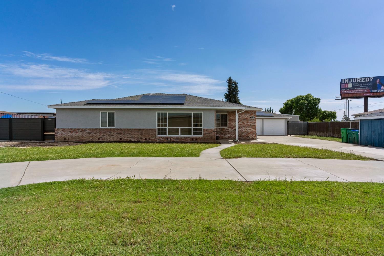 5958 E Lathrop Rd, Manteca, CA 95336