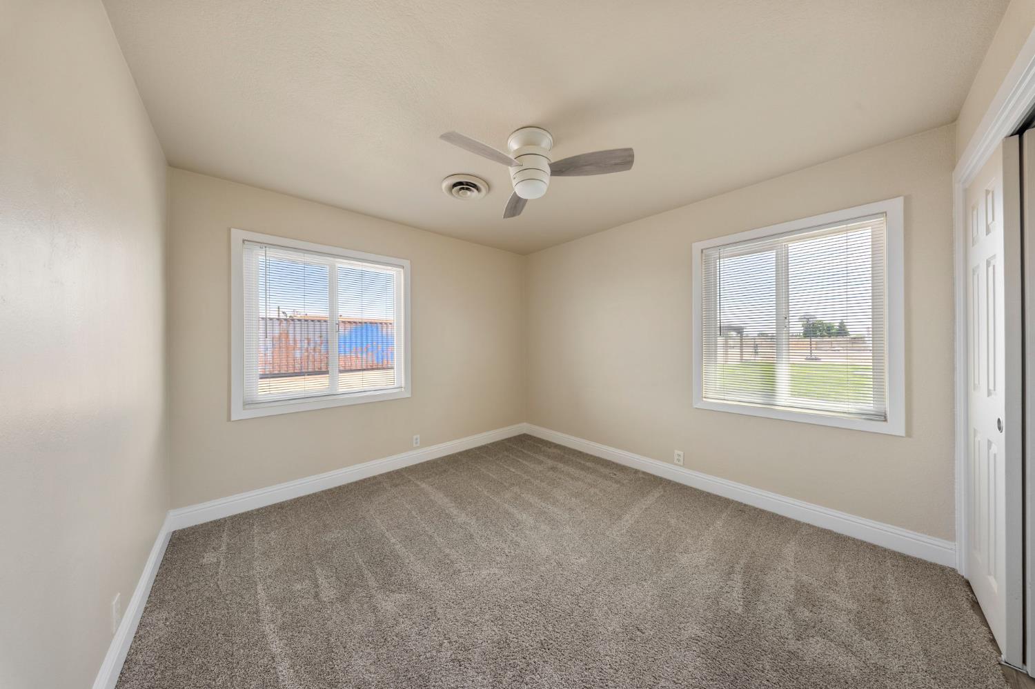 5958 E Lathrop Rd, Manteca, CA 95336