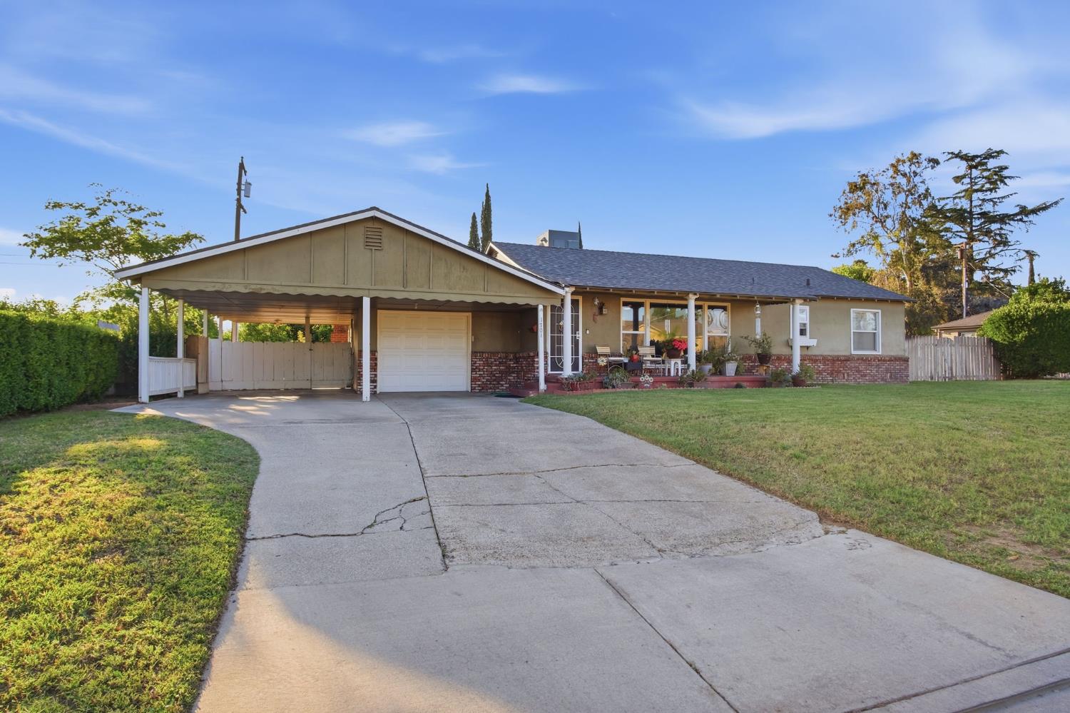 1701 Eucalyptus St, Atwater, CA 95301