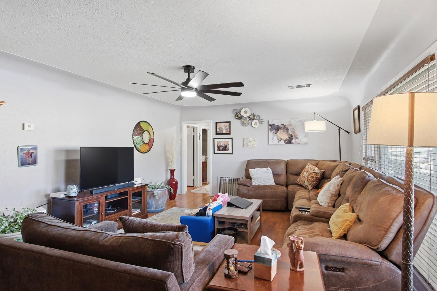 1701 Eucalyptus St, Atwater, CA 95301