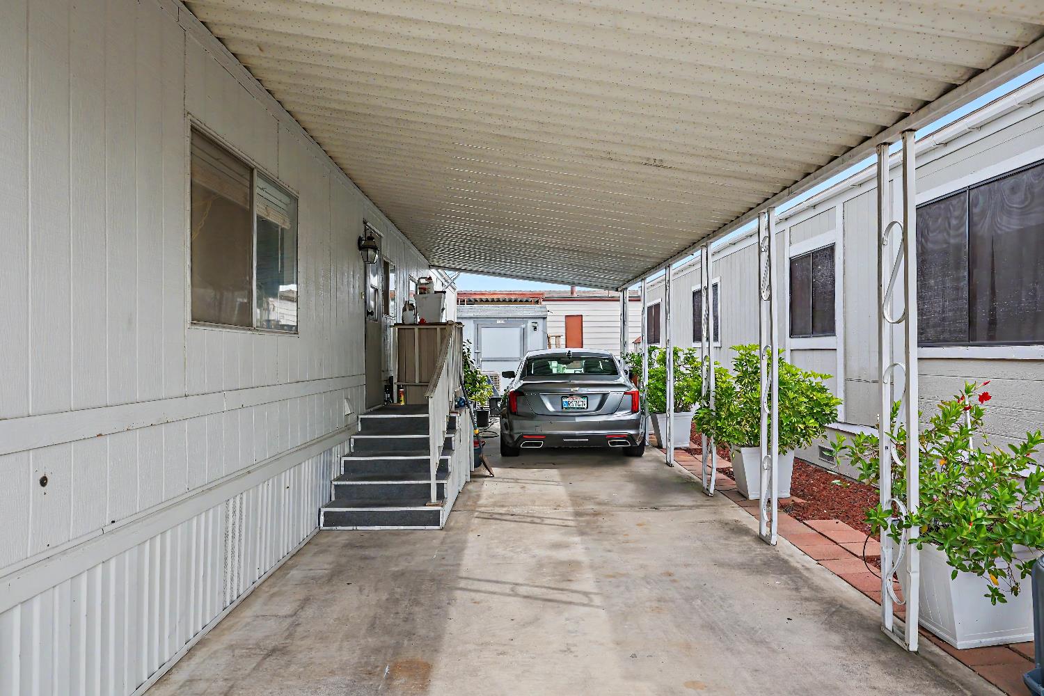 1400 N Tully Rd #121, Turlock, CA 95380